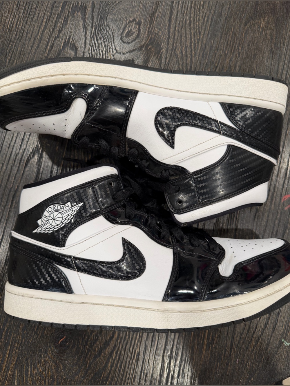 Nike Air Jordan 1 Mid Carbon Fiber Men’s Size 11- USED